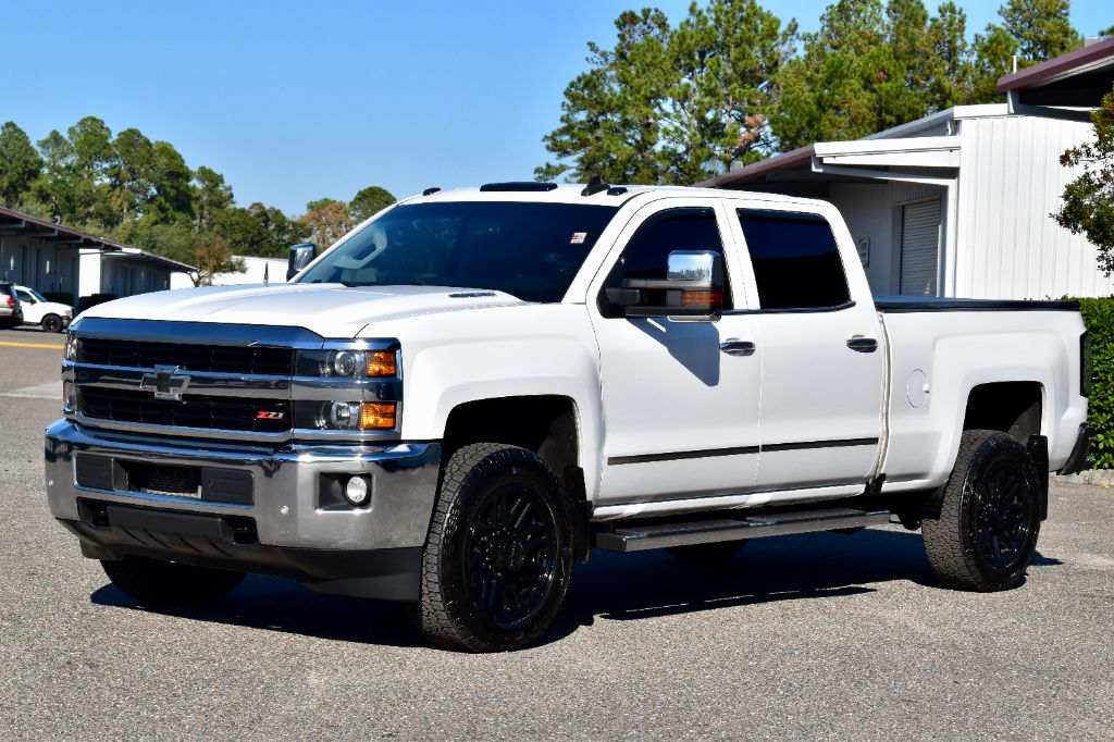 2016 Chevrolet Silverado 2500HD LTZ's photo