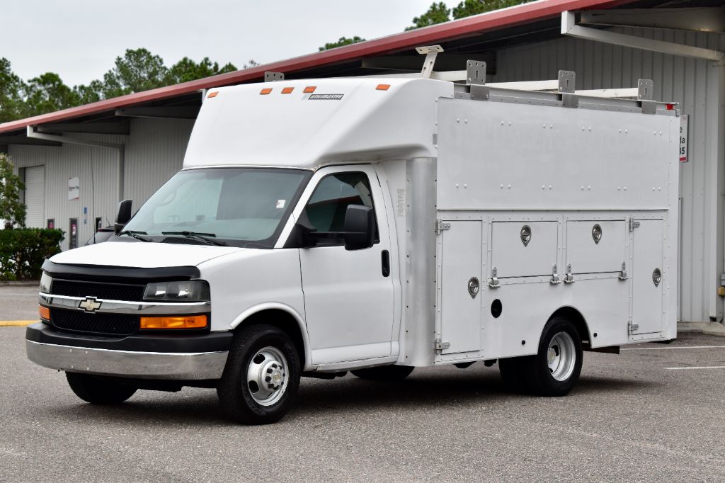 2011 Chevrolet Express G3500's photo
