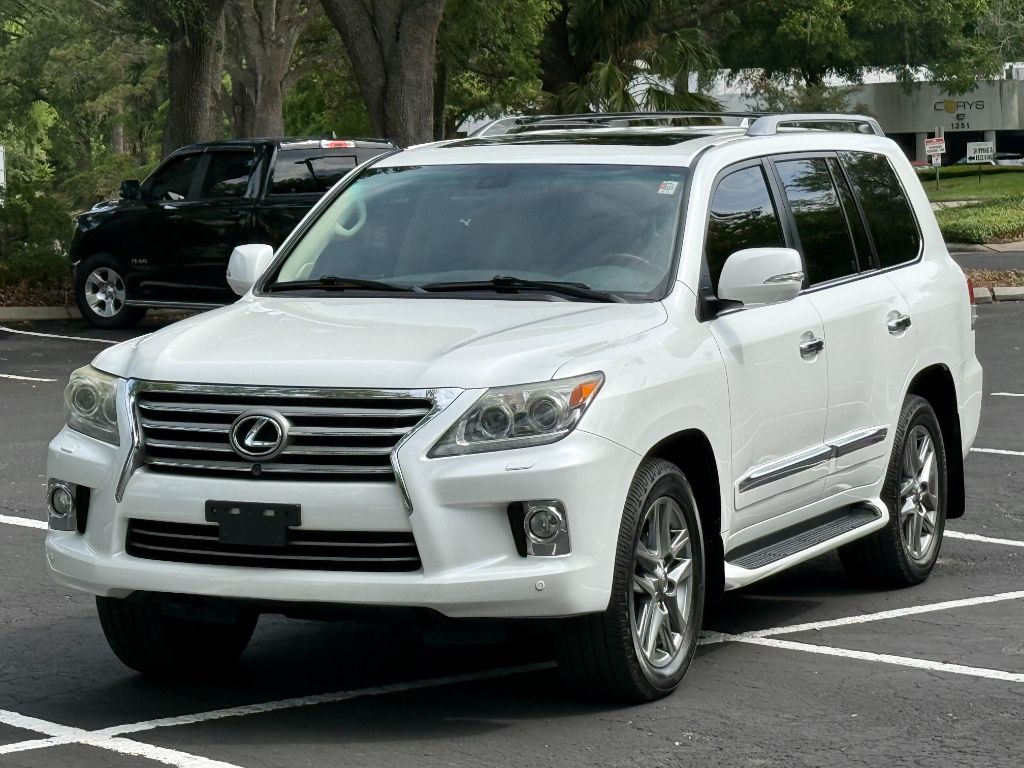 2013 Lexus LX 570