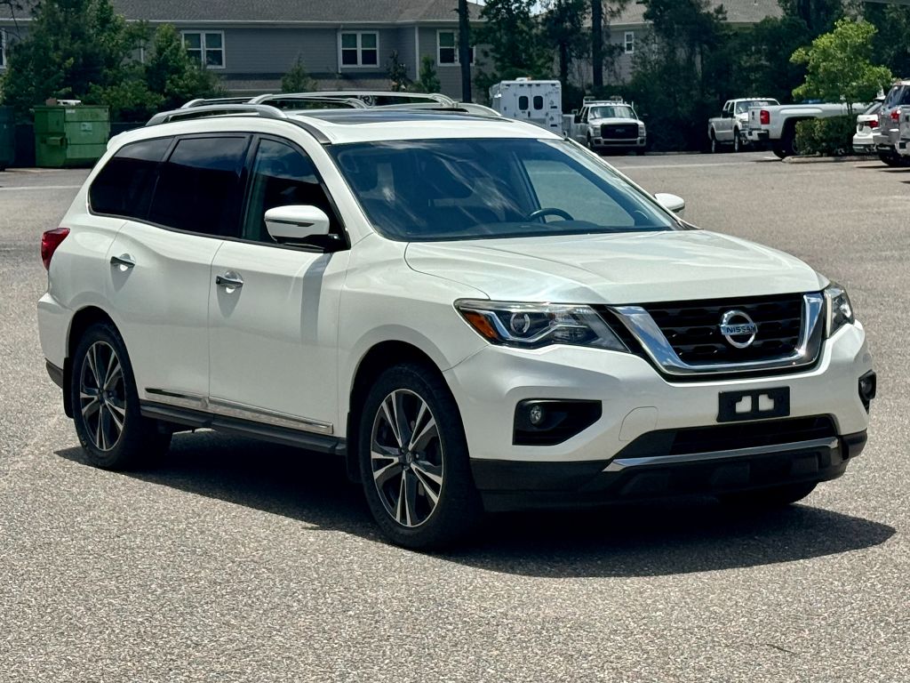 2018 Nissan Pathfinder Platinum 4WD's photo
