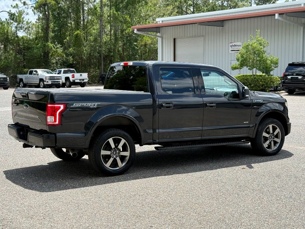 2015 Ford F-150 XLT - Photo 13