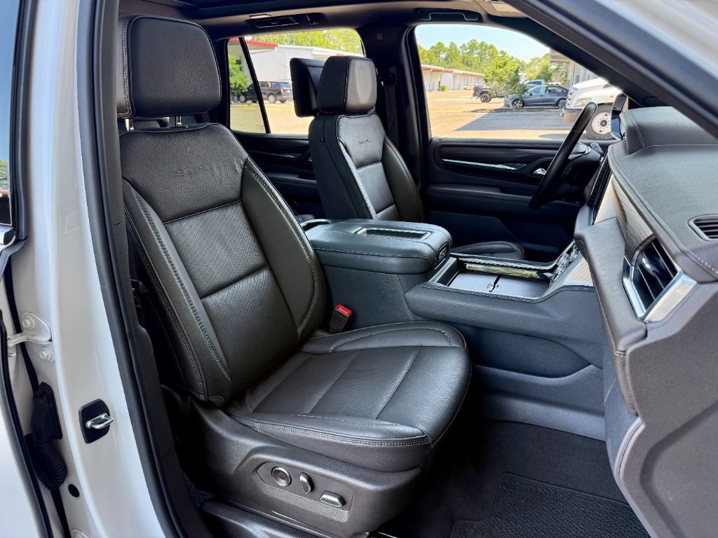 2021 GMC Yukon Denali - Photo 41