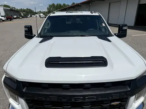 2021 Chevrolet Silverado 3500 Chassis Cab 13