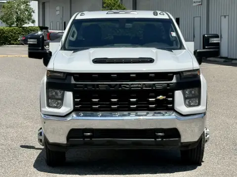 2021 Chevrolet Silverado 3500 Chassis Cab 12
