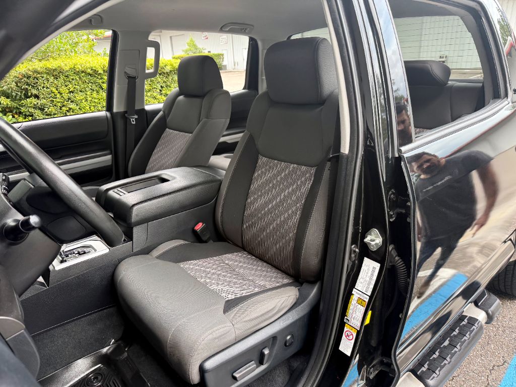 2018 Toyota Tundra SR5 - Photo 30