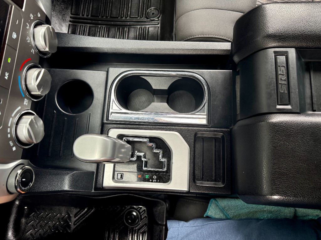 2018 Toyota Tundra SR5 - Photo 36