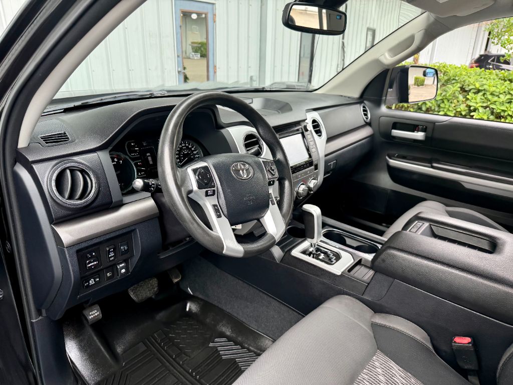 2018 Toyota Tundra SR5 - Photo 29