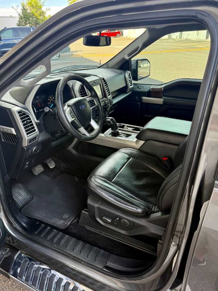 2016 Ford F-150 Lariat - Photo 30