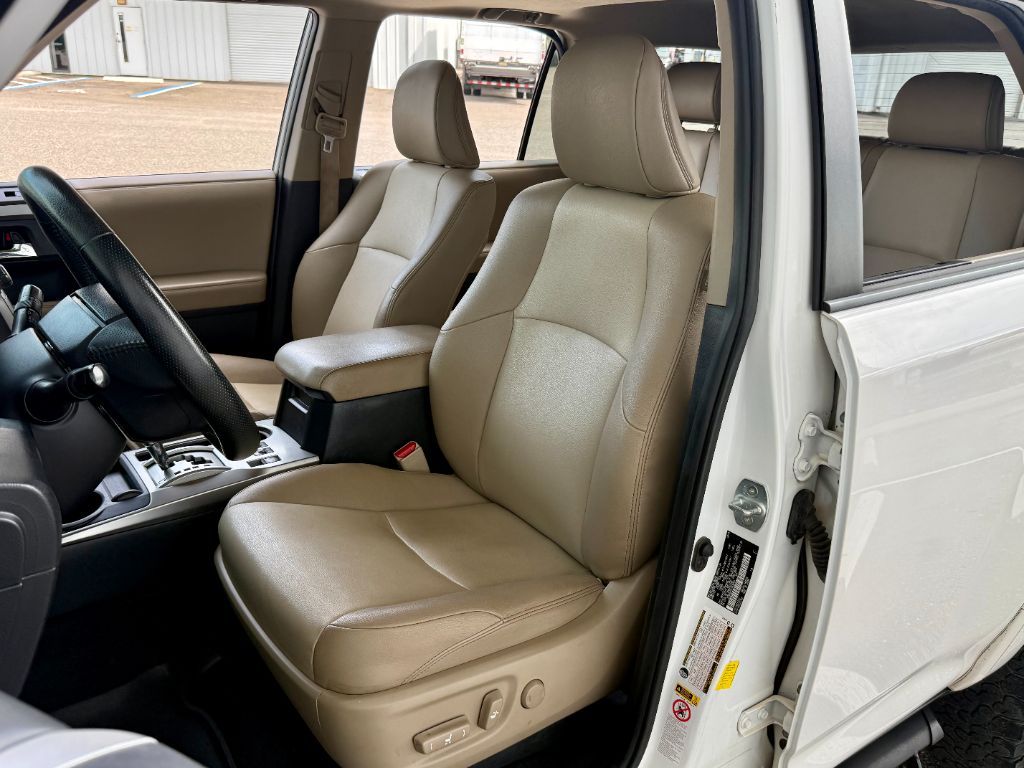 2019 Toyota 4Runner SR5 Premium - Photo 29