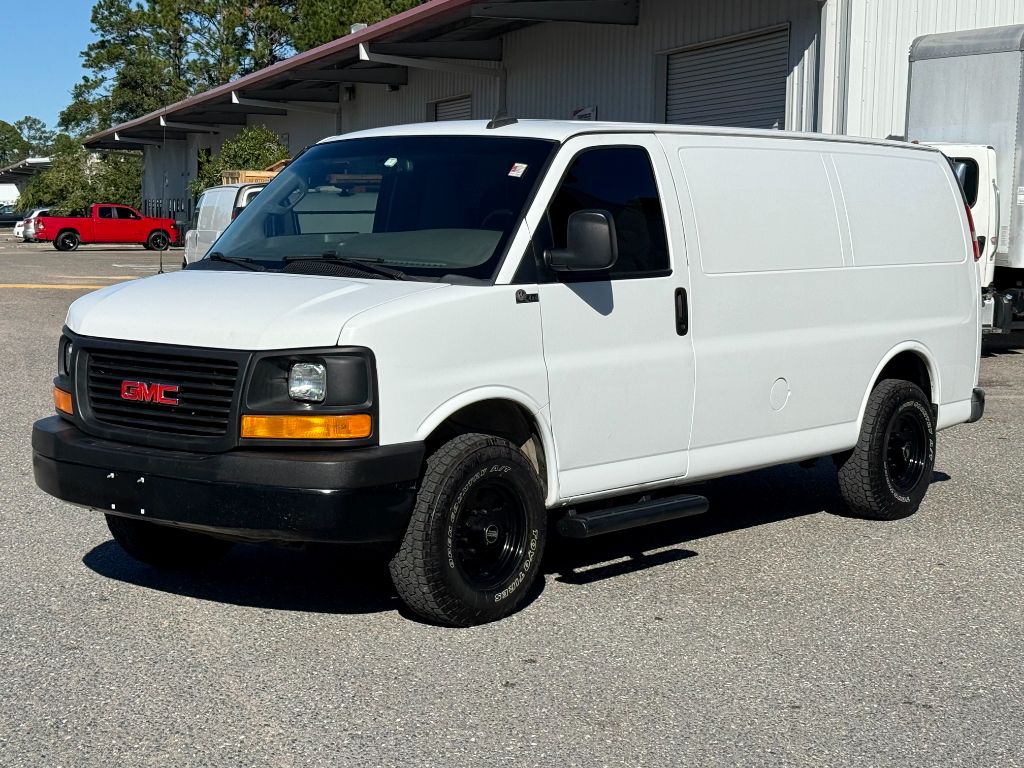 2017 GMC Savana Cargo